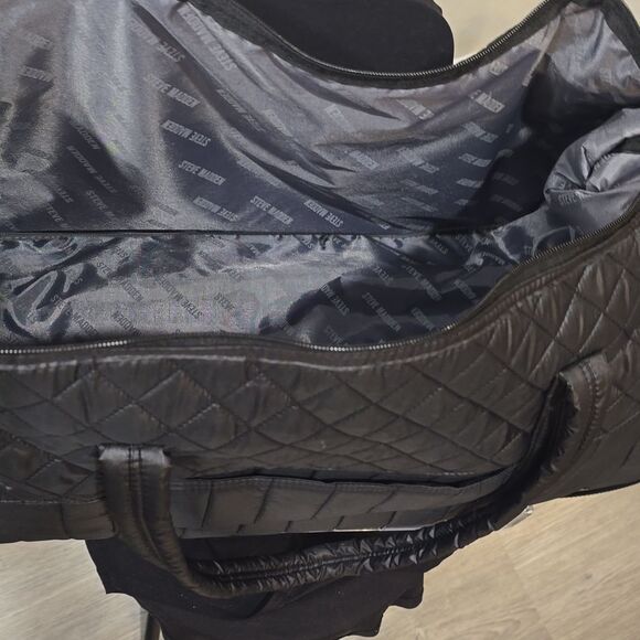 Steve Madden Evelyn Collection Quilted Rolling Travel Duffel Bag - Picture 10 of 13